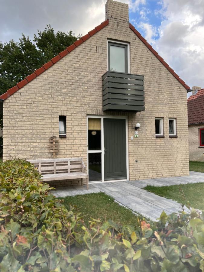 Wellness Huisje 52 Ewijk Buitenkant foto
